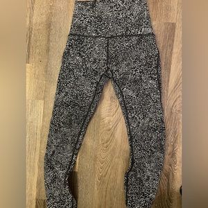 LuluLemon Leggings size 4